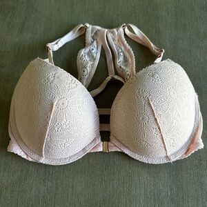Victoria's Secret Blush Lace Bra